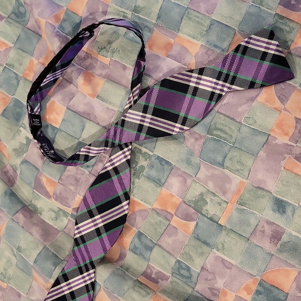 Adjustable bow tie. Purple green plaid.